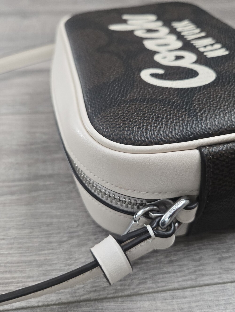 Coach Mini Jamie Camera Crossbody Bag Leather Coach Script Brown And Cream - Picture 10 of 14